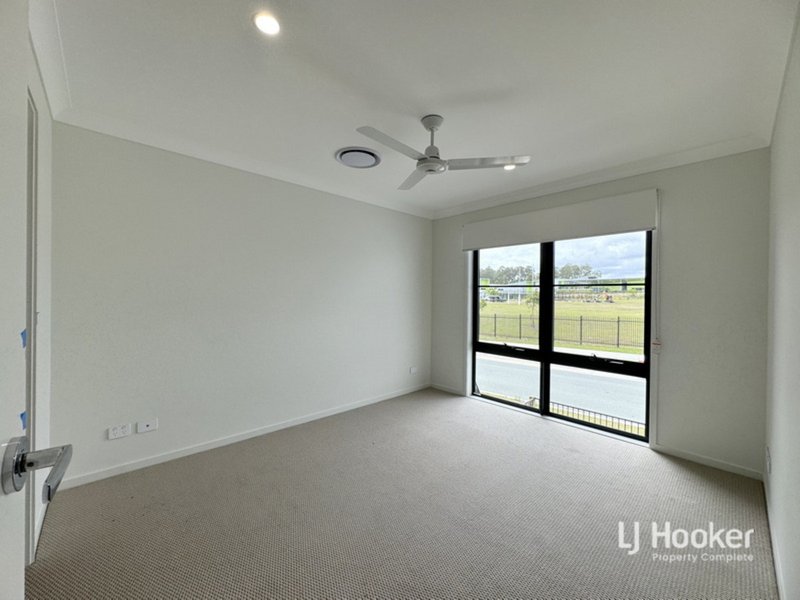 Photo - 6 Grampians Circuit, Yarrabilba QLD 4207 - Image 8