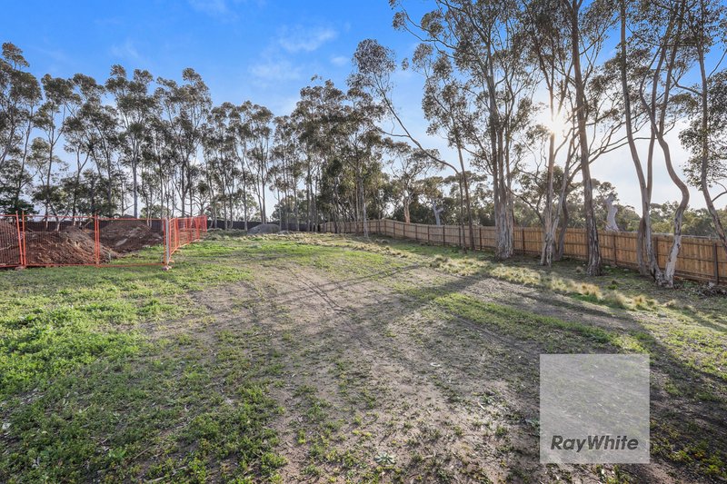 6 Grandeur Court, Greenvale VIC 3059