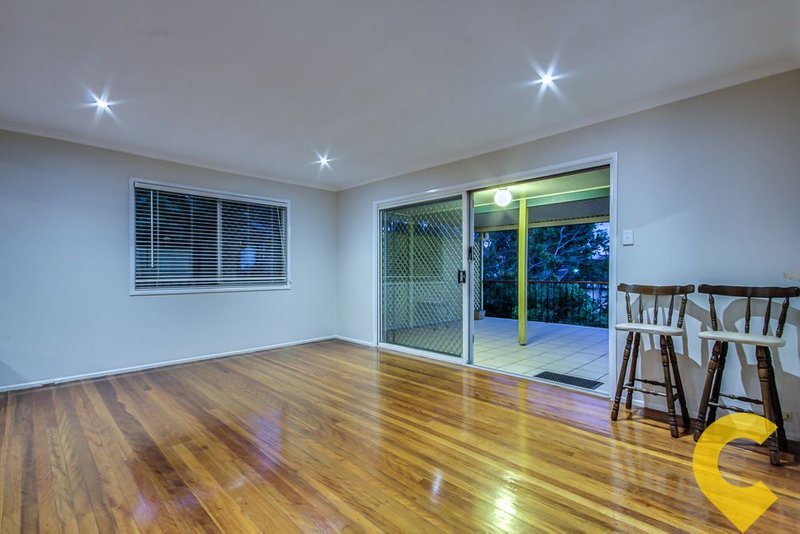 Photo - 6 Grandis Court, Everton Hills QLD 4053 - Image 10