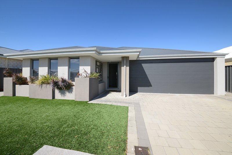 6 Graphite Street, Yanchep WA 6035