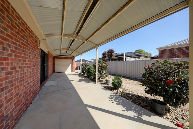 Photo - 6 Grasso Drive, Cobram VIC 3644 - Image 10