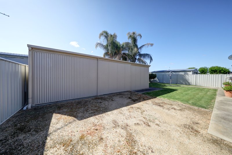 Photo - 6 Grasso Drive, Cobram VIC 3644 - Image 12