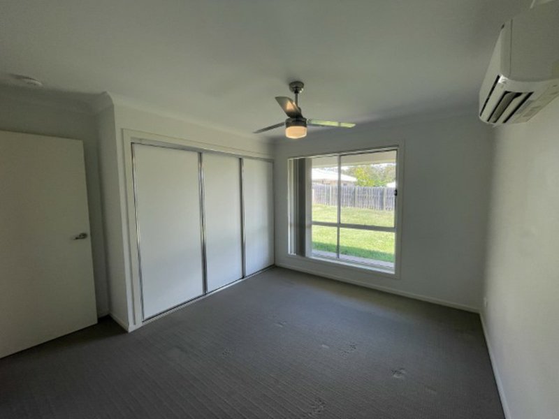 Photo - 6 Greengard Place, Kirkwood QLD 4680 - Image 10