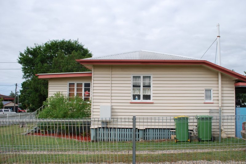 Photo - 6 Greenham Street, Raceview QLD 4305 - Image 2