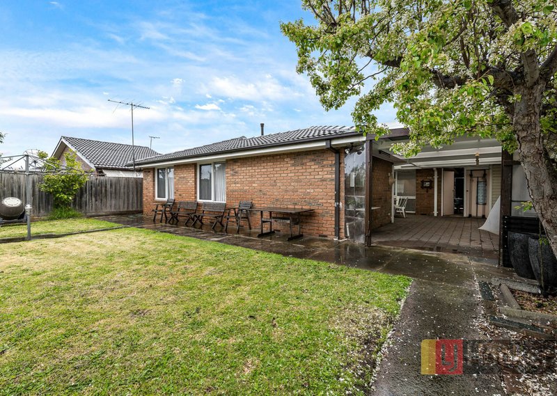 Photo - 6 Greenleaf Crt , Keysborough VIC 3173 - Image 16