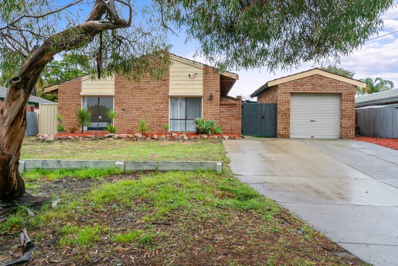 Photo - 6 Greenway Avenue, Thornlie WA 6108 - Image 2