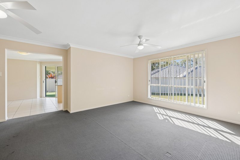 Photo - 6 Greenway Place, Deception Bay QLD 4508 - Image 3