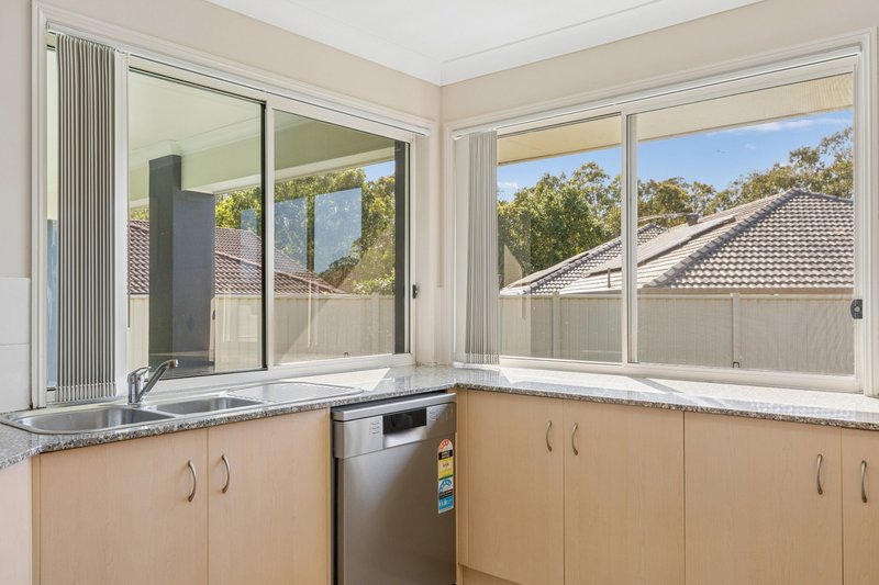 Photo - 6 Greenway Place, Deception Bay QLD 4508 - Image 6