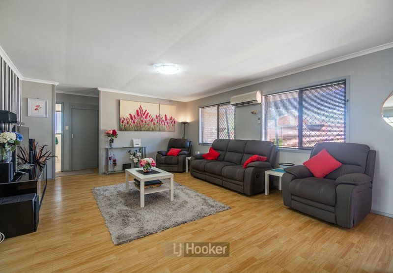 Photo - 6 Gregory Street, Boronia Heights QLD 4124 - Image 4