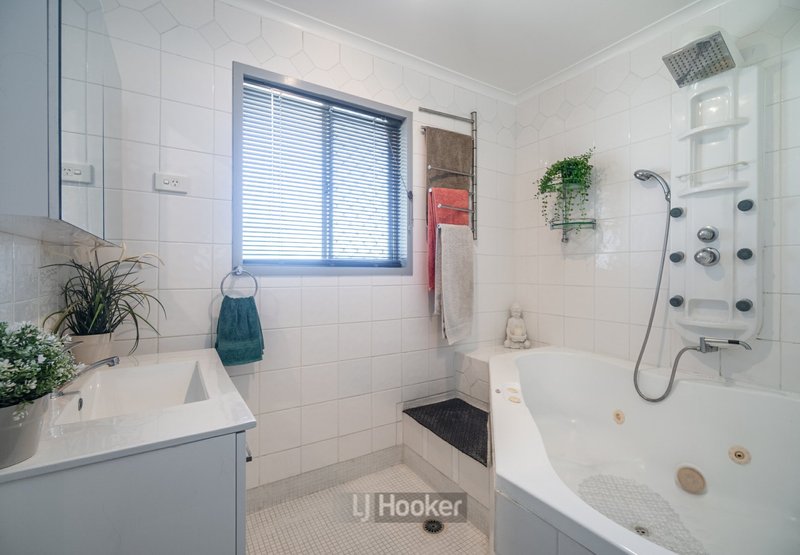 Photo - 6 Gregory Street, Boronia Heights QLD 4124 - Image 10
