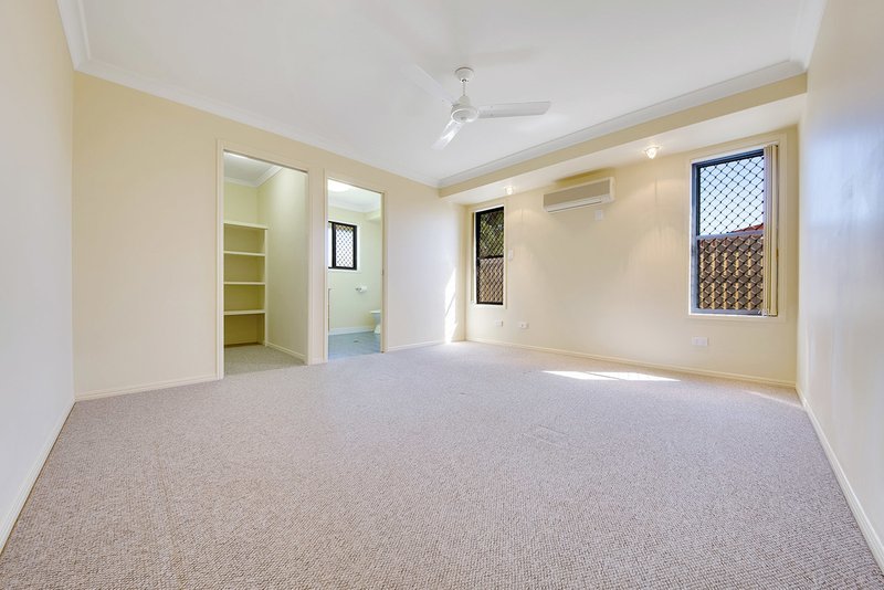 Photo - 6 Gregory Street, Tannum Sands QLD 4680 - Image 6