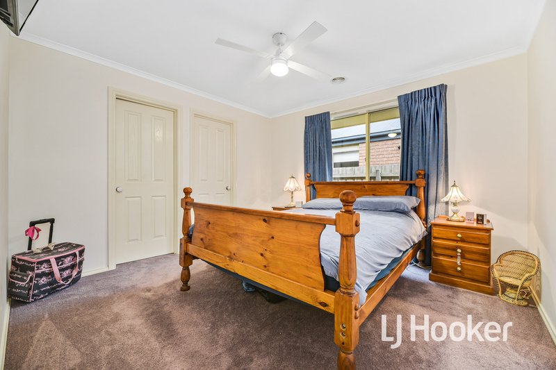 Photo - 6 Grevillea Place, Pakenham VIC 3810 - Image 10