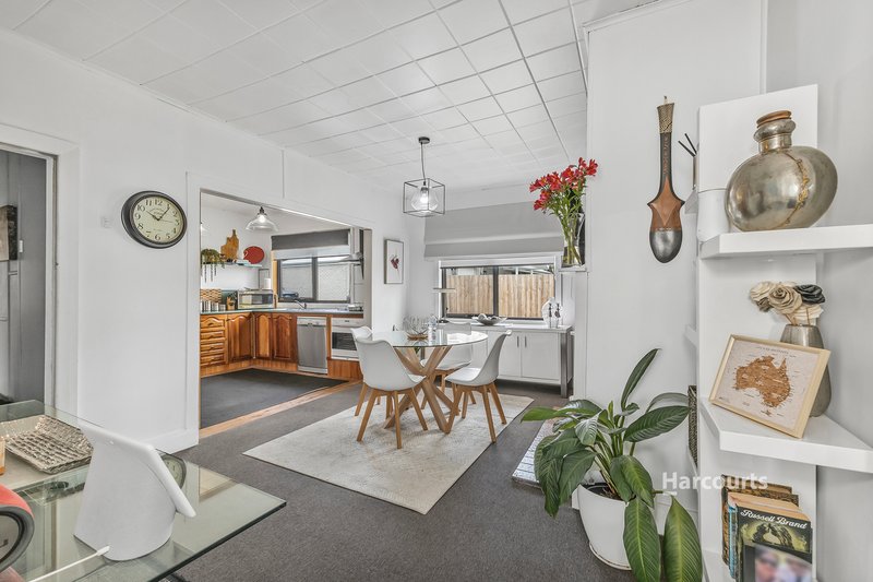 Photo - 6 Griffin Place, Sulphur Creek TAS 7316 - Image 4