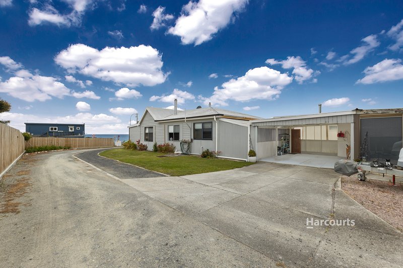 Photo - 6 Griffin Place, Sulphur Creek TAS 7316 - Image 15