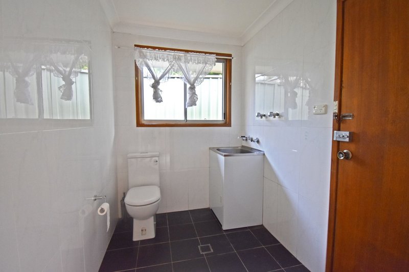 Photo - 6 Grimes Place, Bonnyrigg NSW 2177 - Image 8