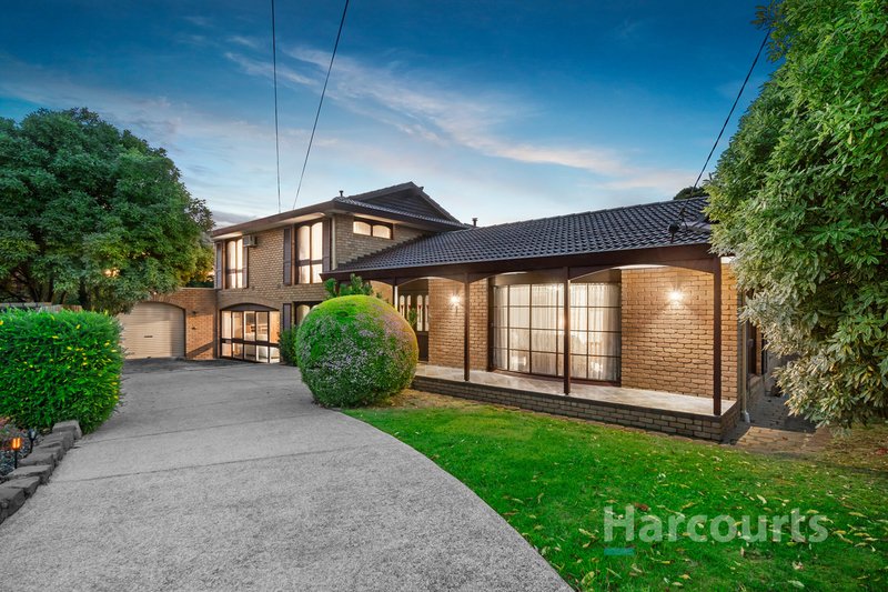 6 Grosvenor Place, Wantirna South VIC 3152