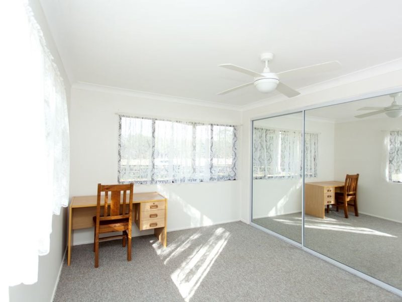 Photo - 6 Gum Close, Pampoolah NSW 2430 - Image 7