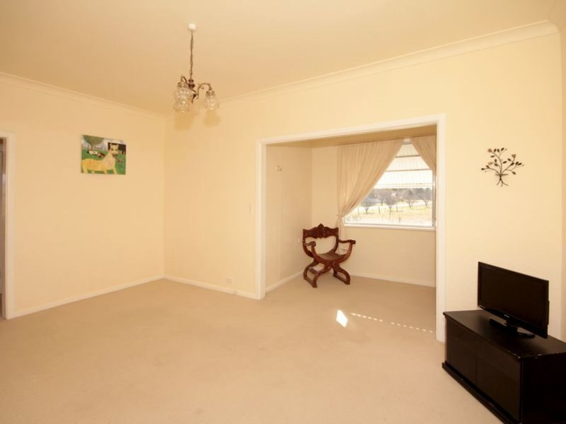 Photo - 6 Gumly Road, Wagga Wagga NSW 2650 - Image 4