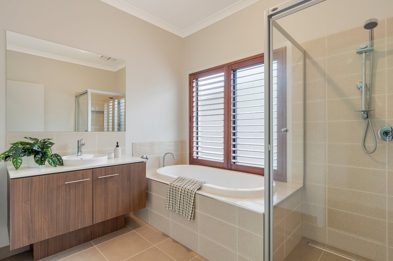 Photo - 6 Habitat Drive, Craigieburn VIC 3064 - Image 18