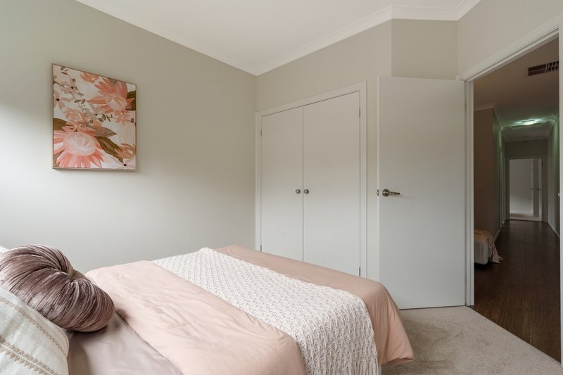 Photo - 6 Habitat Drive, Craigieburn VIC 3064 - Image 22