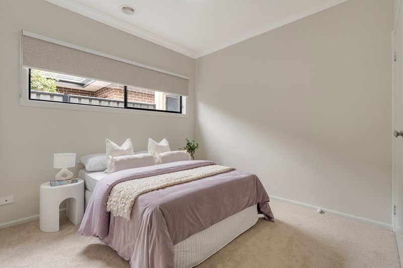 Photo - 6 Habitat Drive, Craigieburn VIC 3064 - Image 23