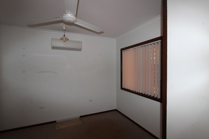 Photo - 6 Hackett Close, Nickol WA 6714 - Image 6