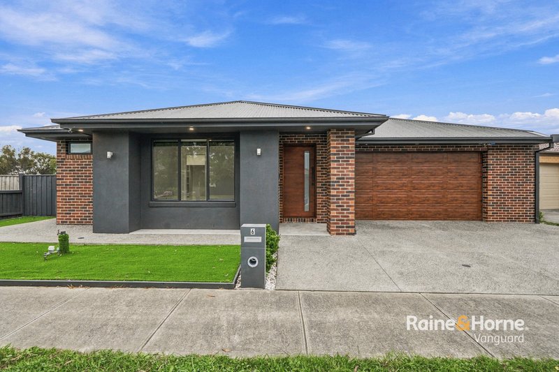 Photo - 6 Haddin Place, Doreen VIC 3754 - Image 1