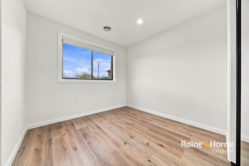 Photo - 6 Haddin Place, Doreen VIC 3754 - Image 6