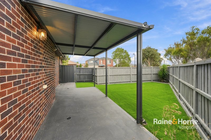 Photo - 6 Haddin Place, Doreen VIC 3754 - Image 12