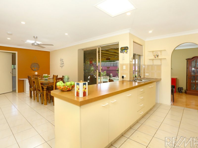 Photo - 6 Haddon Crt , Carrara QLD 4211 - Image 13