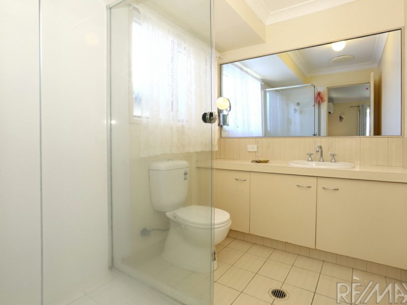 Photo - 6 Haddon Crt , Carrara QLD 4211 - Image 19