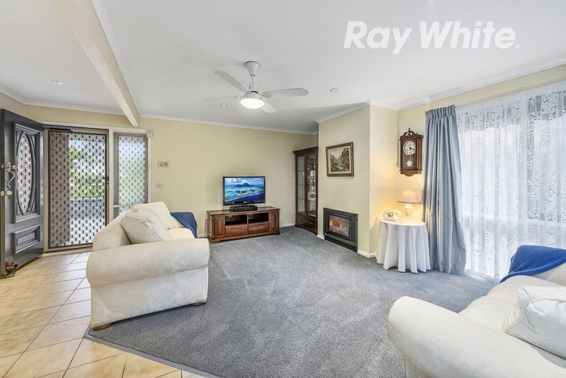 Photo - 6 Halter Crescent, Epping VIC 3076 - Image 5