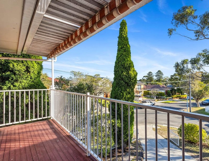 Photo - 6 Hammond Place, Narwee NSW 2209 - Image 8