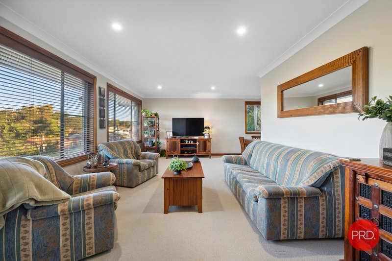 Photo - 6 Hannaford Place, Coffs Harbour NSW 2450 - Image 3