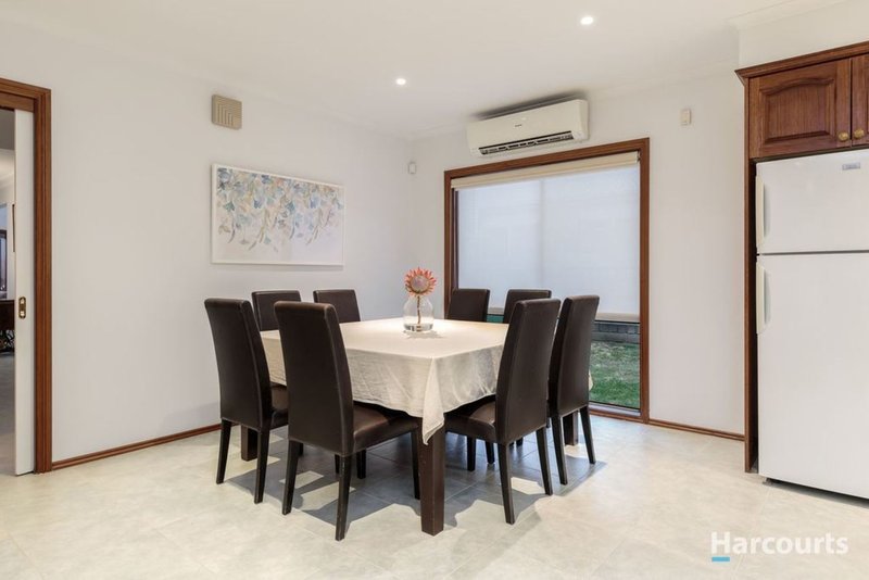 Photo - 6 Happy Valley Court, Rowville VIC 3178 - Image 8