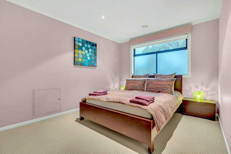 Photo - 6 Harrington Avenue, Craigieburn VIC 3064 - Image 22