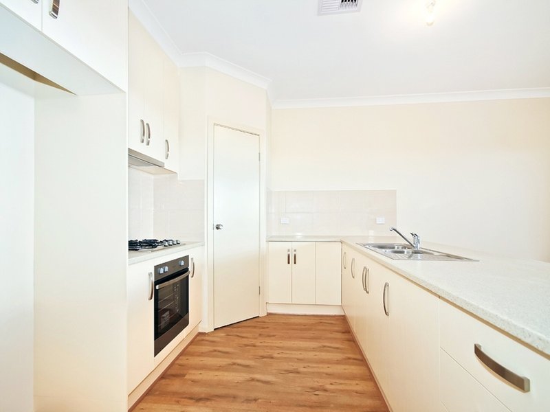 Photo - 6 Harrison Street, Seaford Heights SA 5169 - Image 2