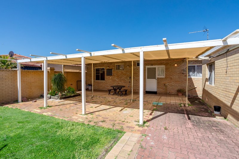 Photo - 6 Harrolyn Avenue, Riverton WA 6148 - Image 29