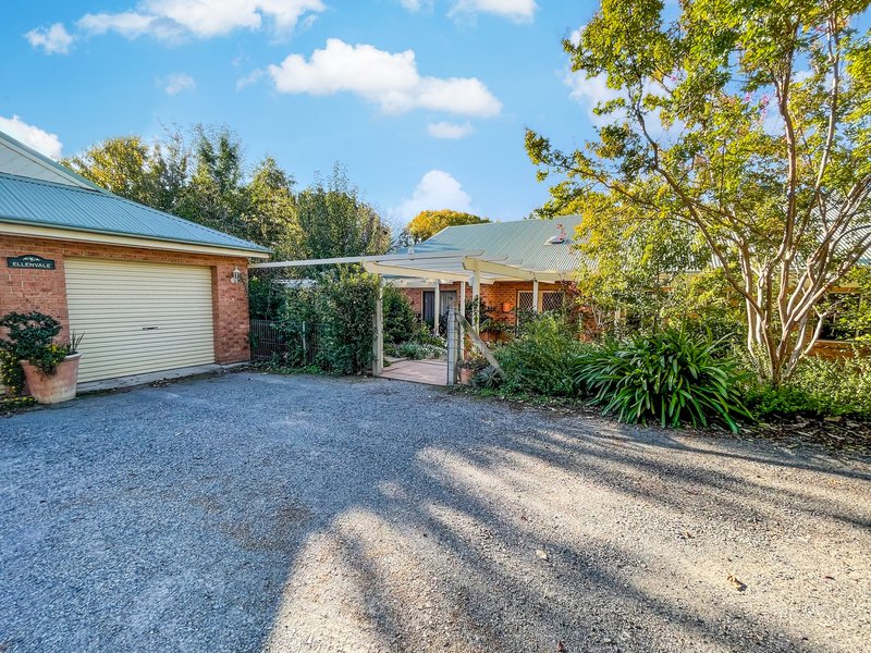 6 Harrow Lane, Yass NSW 2582