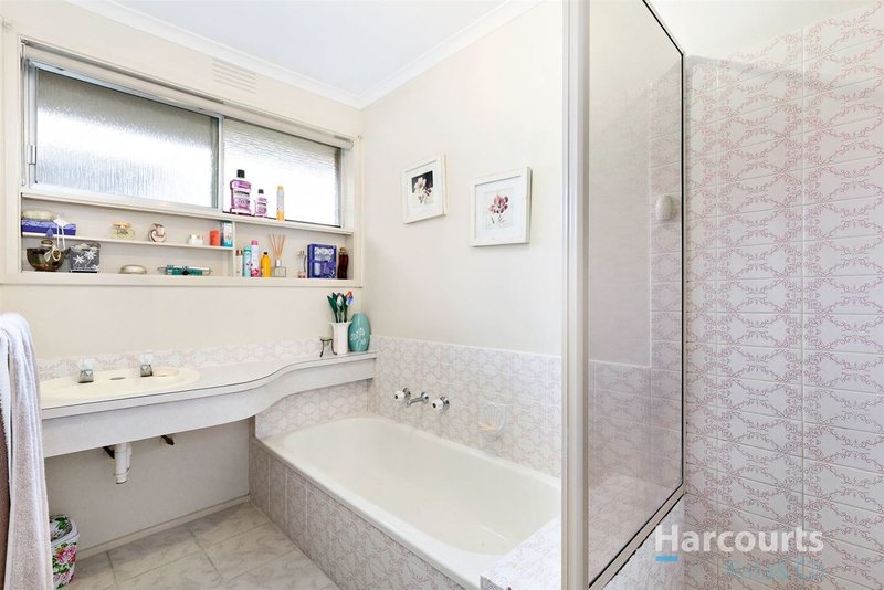 Photo - 6 Hartville Court, Thomastown VIC 3074 - Image 6