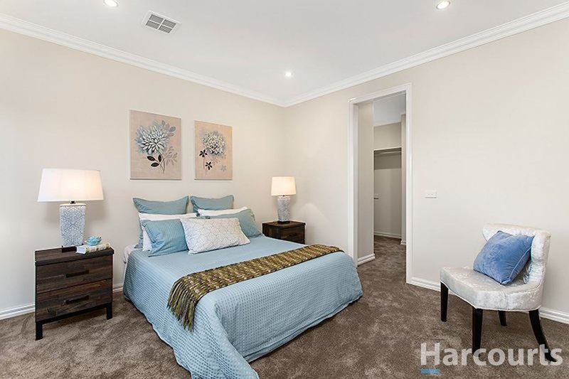 Photo - 6 Harvie Street, Glen Waverley VIC 3150 - Image 5