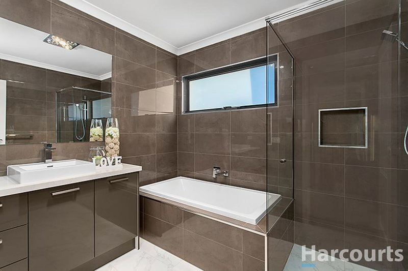 Photo - 6 Harvie Street, Glen Waverley VIC 3150 - Image 7