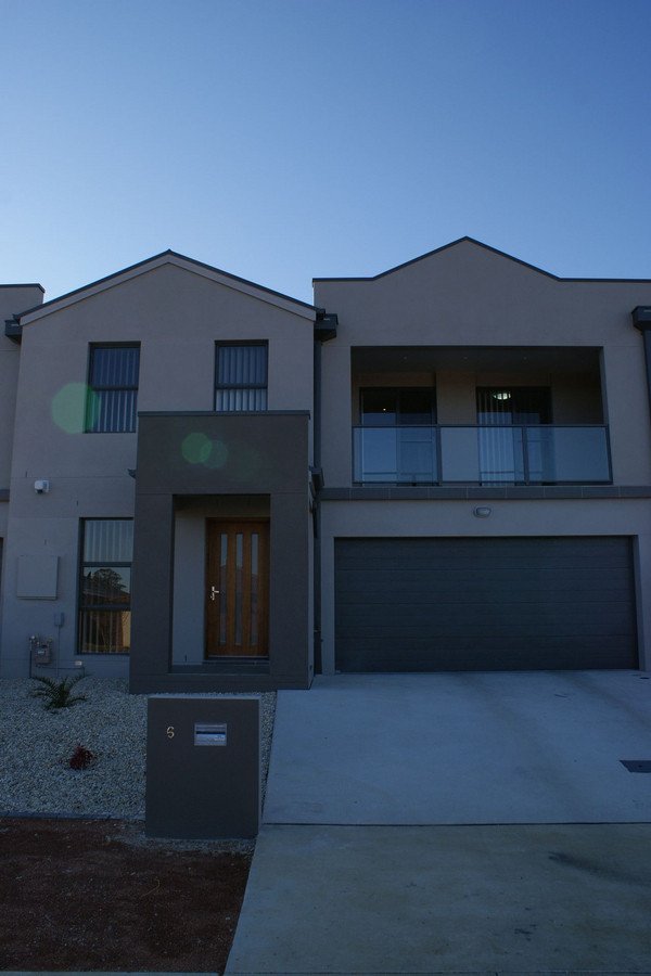 Photo - 6 Haven Street, Harrison ACT 2914 - Image 9