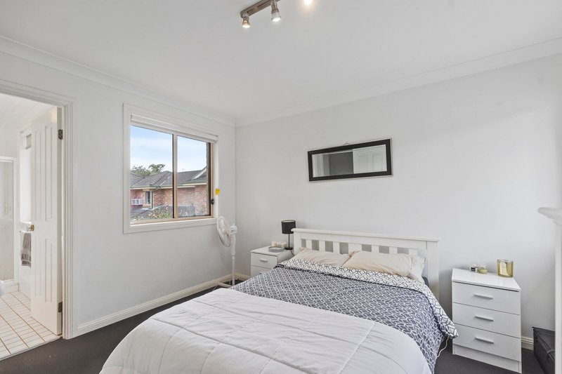 Photo - 6 Havenview Road, Terrigal NSW 2260 - Image 5