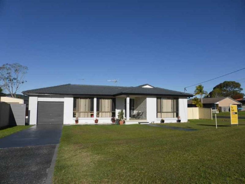 Photo - 6 Hawaii Avenue, Forster NSW 2428 - Image 1
