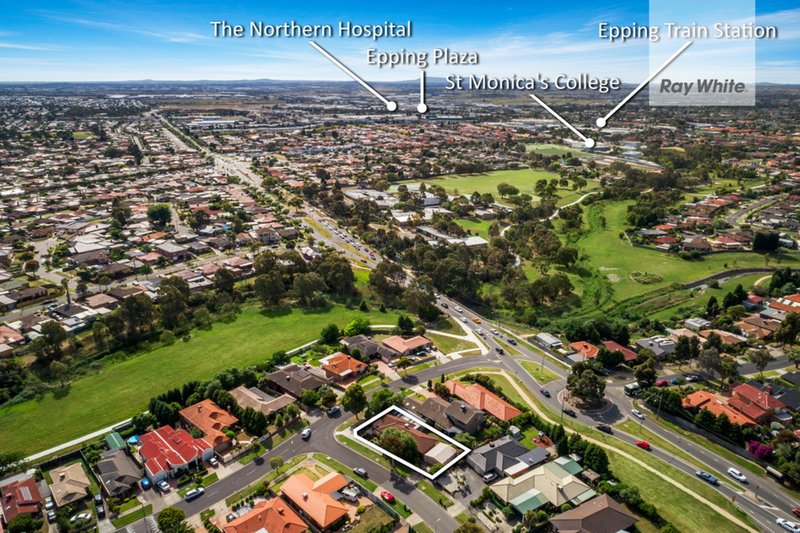 6 Hawkes Drive, Mill Park VIC 3082