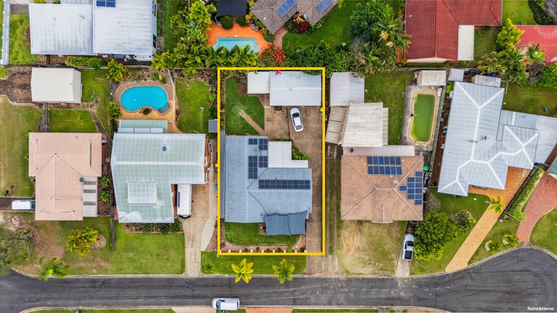 Photo - 6 Hayman Court, Kawungan QLD 4655 - Image 16