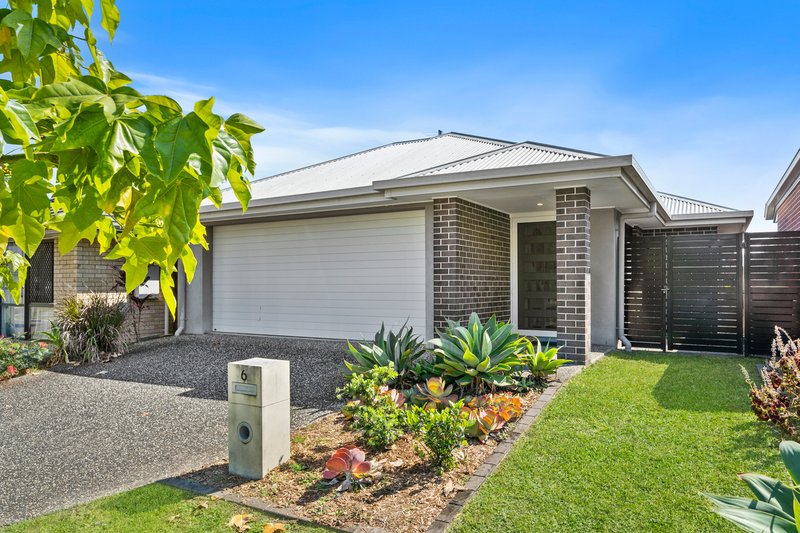 Photo - 6 Hayter Street, Logan Reserve QLD 4133 - Image 1