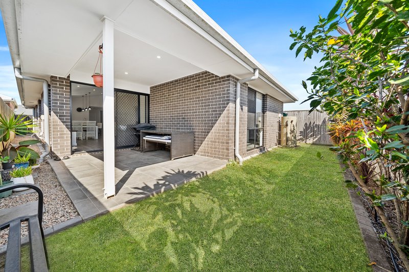 Photo - 6 Hayter Street, Logan Reserve QLD 4133 - Image 10