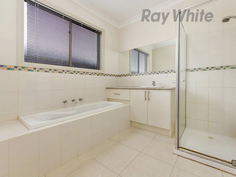 Photo - 6 Heathcliff Avenue, Deer Park VIC 3023 - Image 8